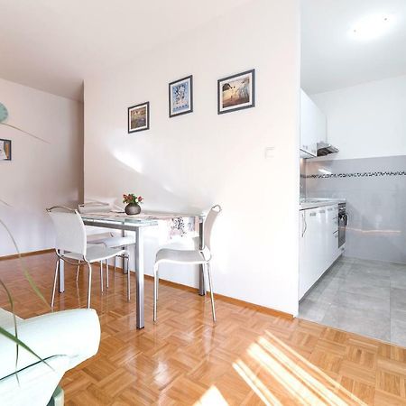Apartment Dora Spalato Esterno foto
