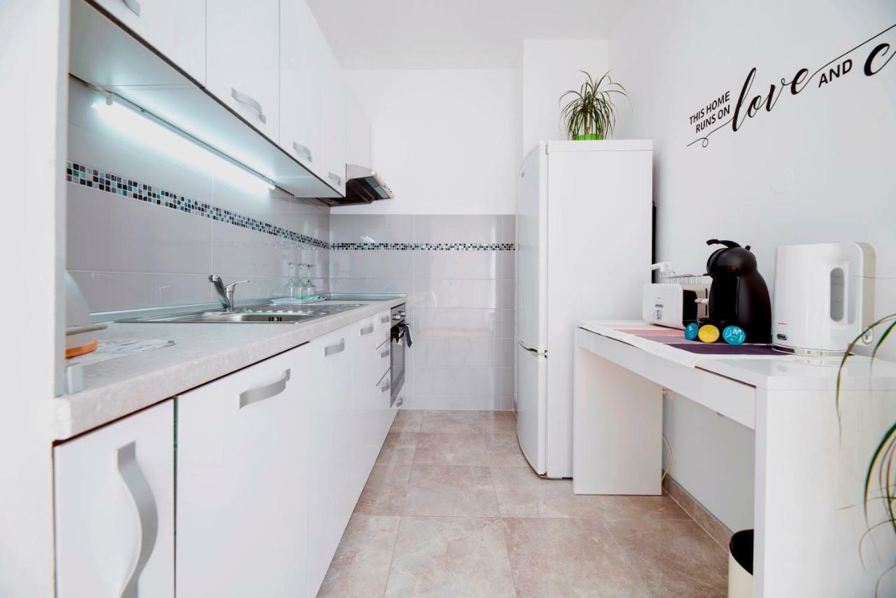 Apartment Dora Spalato Esterno foto
